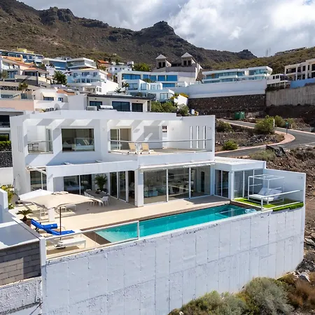 Gs Luxury Navarra Sunset, Luxury With Pool And Sea Views Villa