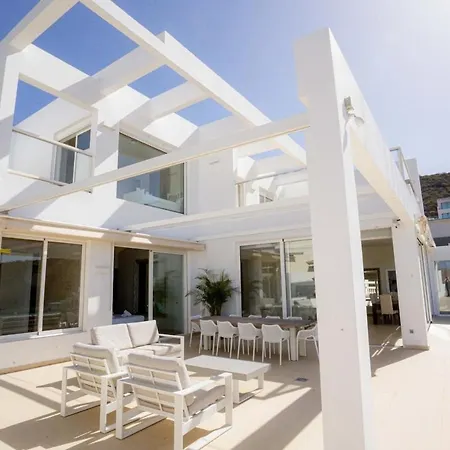 Villa Gs Luxury Navarra Sunset, Luxury With Pool And Sea Views